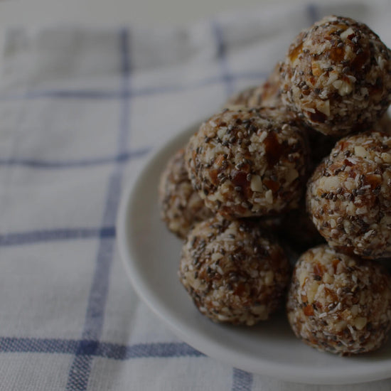 No-Bake Moringa Bliss Balls for On-The-Go Snacking